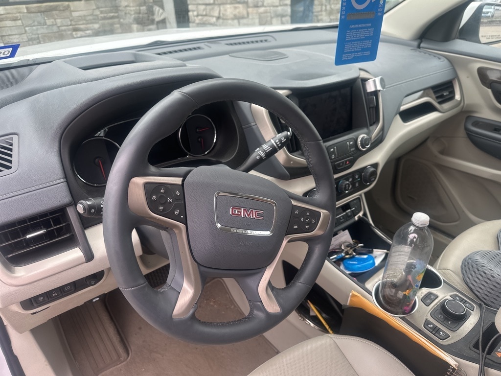 2024 GMC Terrain Denali's photo