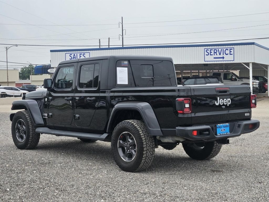 Used 2020 Jeep Gladiator Overland Truck