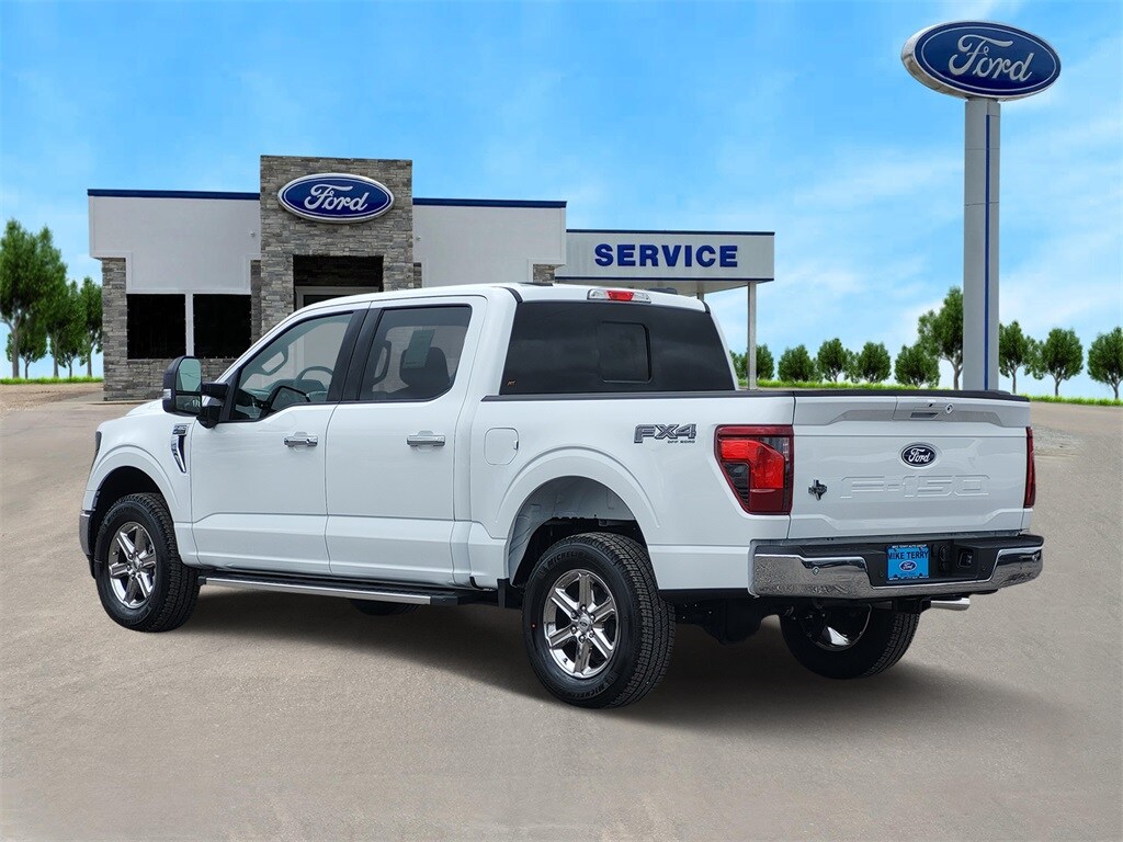 2025 Ford F-150 XLT photo 3