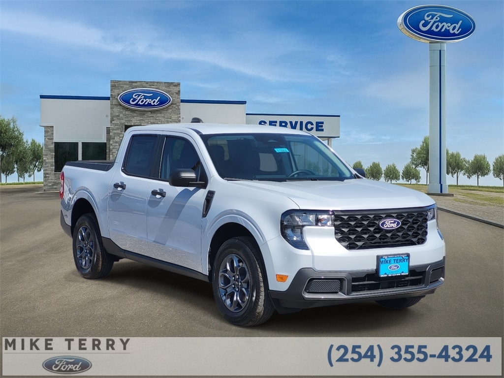 2025 Ford Maverick XLT's photo