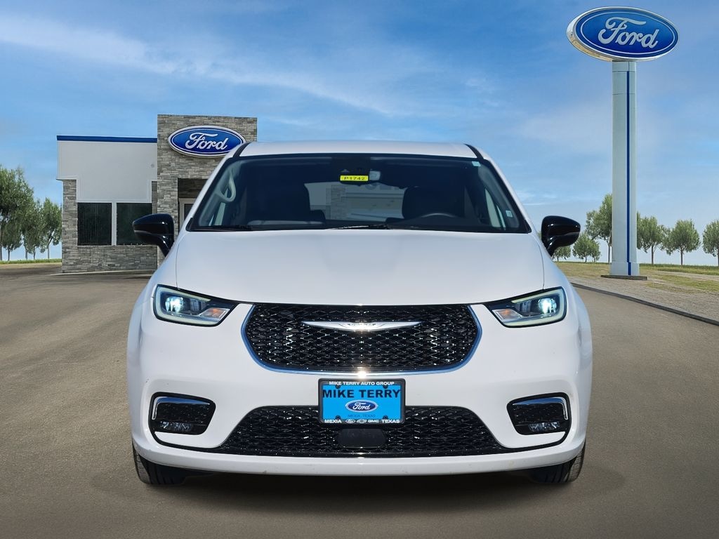 Used 2024 Chrysler Pacifica Hybrid Select Minivan/Van