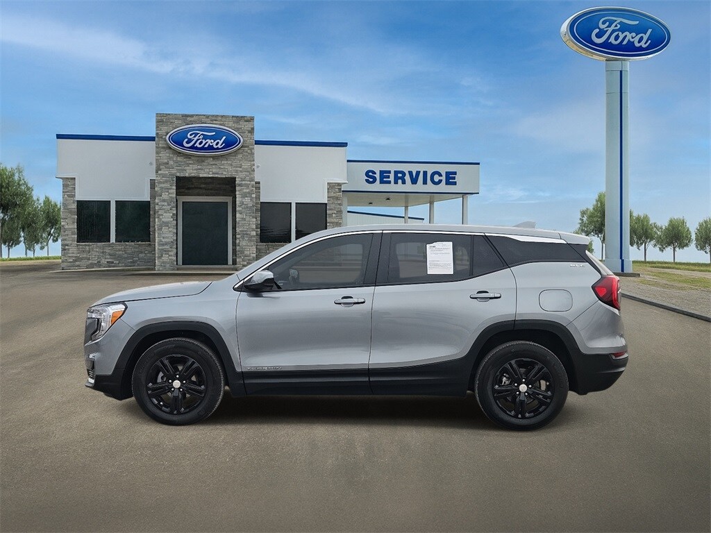 Used 2024 GMC Terrain SLE SUV