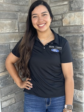 Staff member MariCruz Nino from 189ce4d8d610