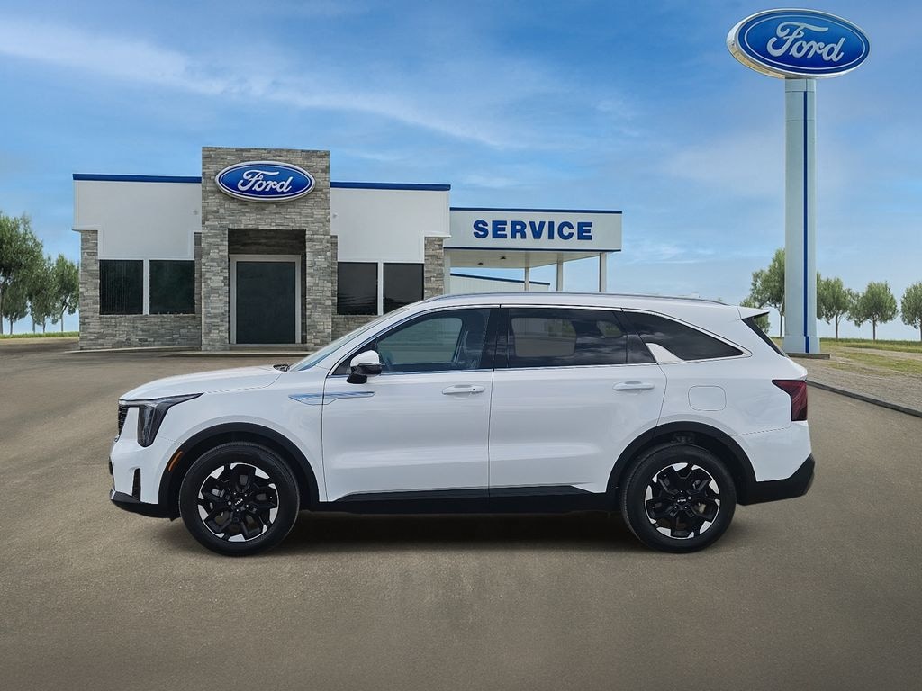 Used 2025 Kia Sorento S SUV