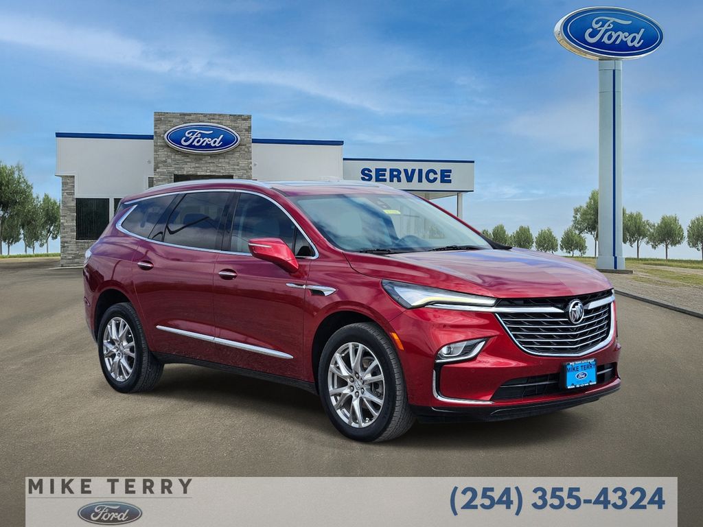 2023 Buick Enclave Premium's photo