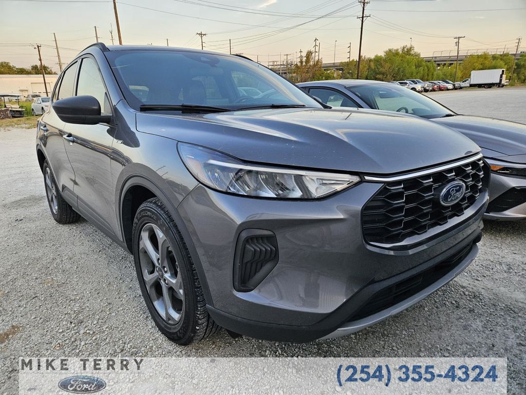 Used 2025 Ford Escape ST-Line