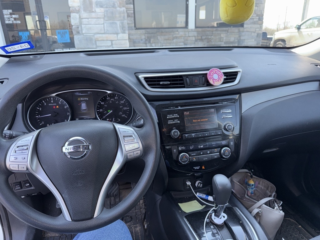 Used 2016 Nissan Rogue SV with VIN KNMAT2MV3GP687201 for sale in Mexia, TX