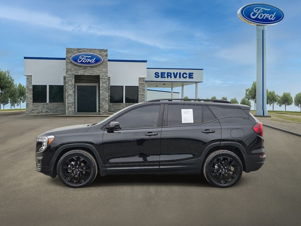 Used 2022 GMC Terrain SLE SUV