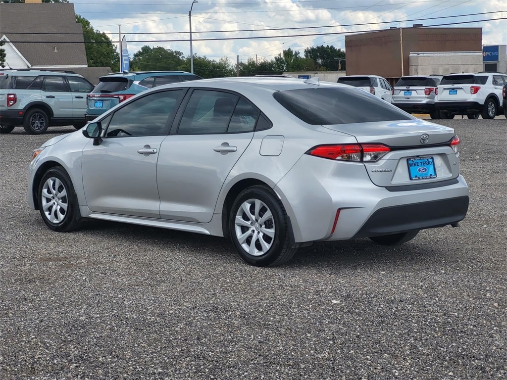 Used 2024 Toyota Corolla LE Sedan
