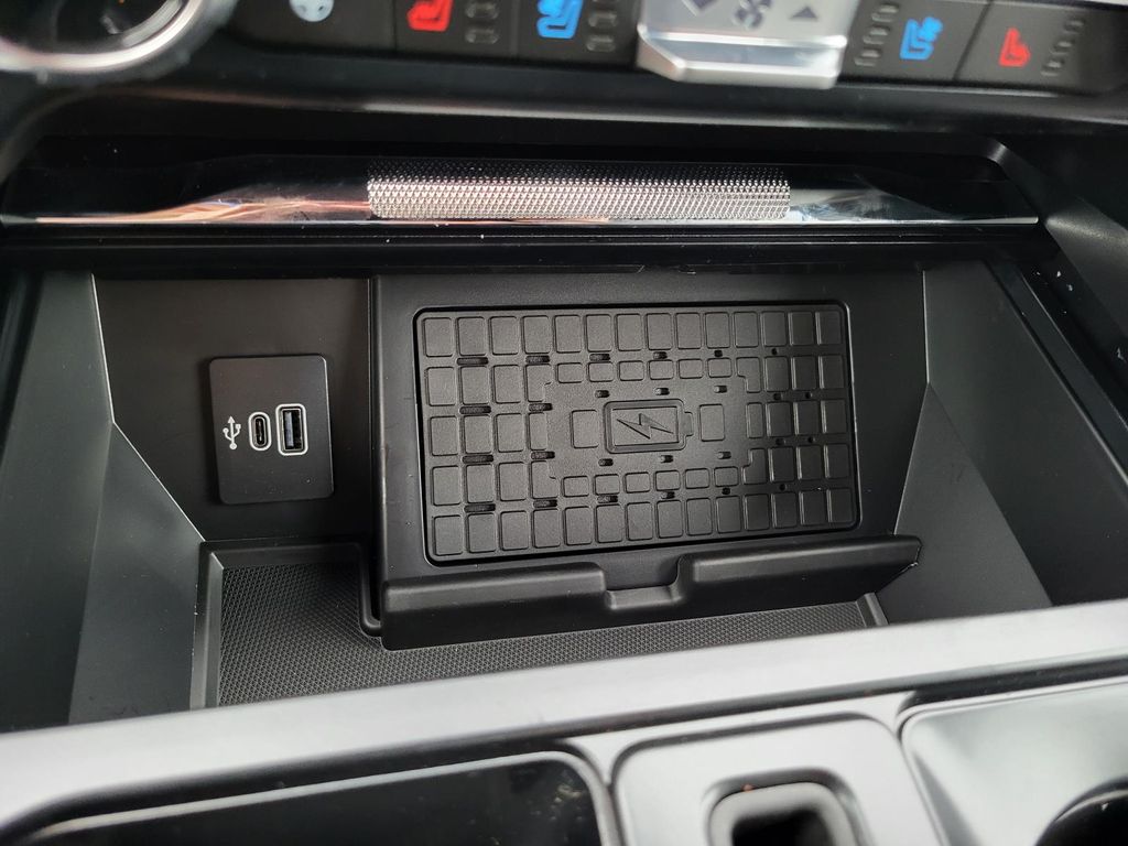 2025 Ford F-150 Lariat - Photo 18