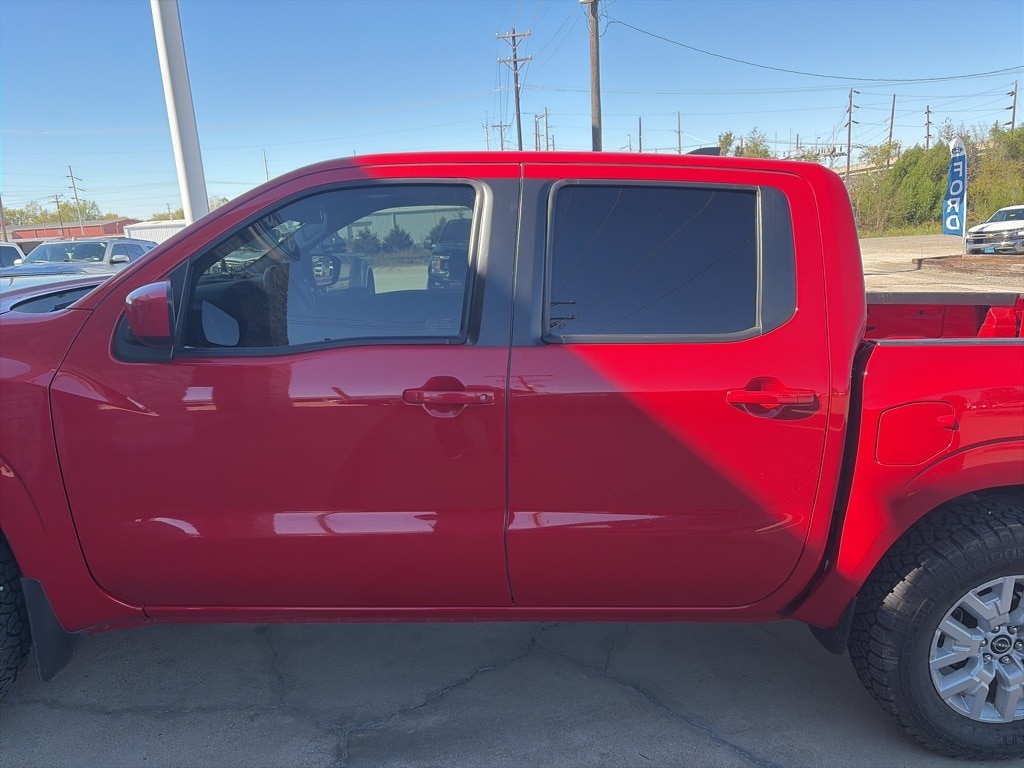 Used 2022 Nissan Frontier SV Truck