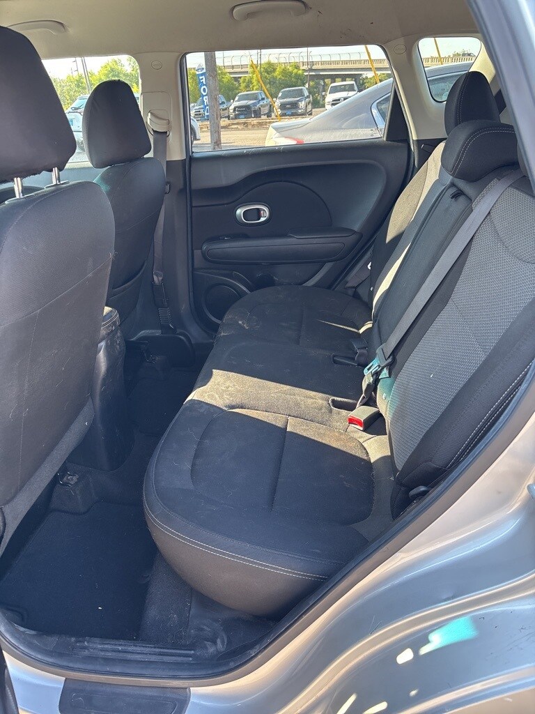 2019 Kia Soul Plus photo 2