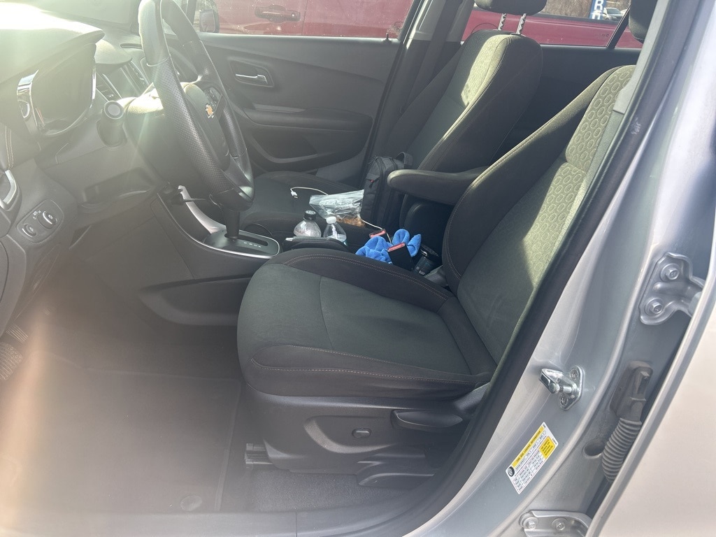 Used 2020 Chevrolet Trax LS SUV