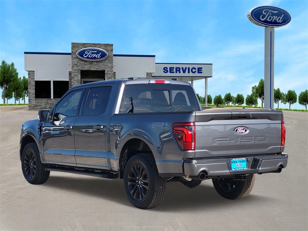 2025 Ford F-150 Lariat photo 2