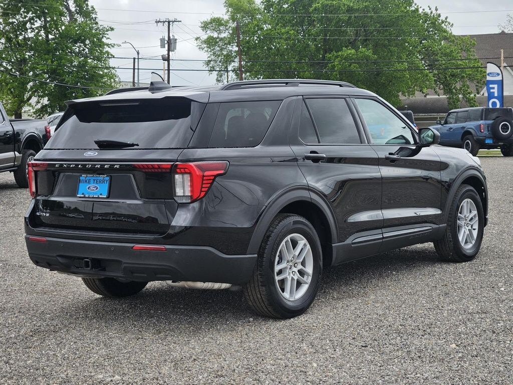 New 2026 Ford Explorer Active SUV