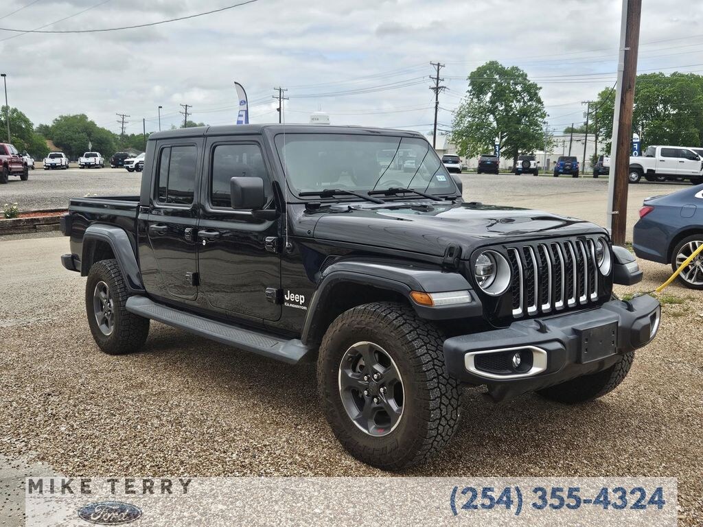 Used 2020 Jeep Gladiator Overland Truck