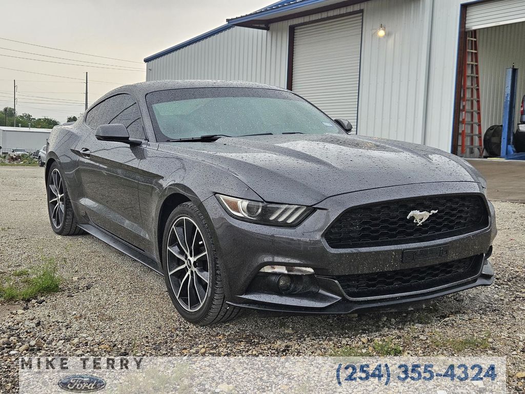 2017 Ford Mustang EcoBoost Coupe Premium's photo