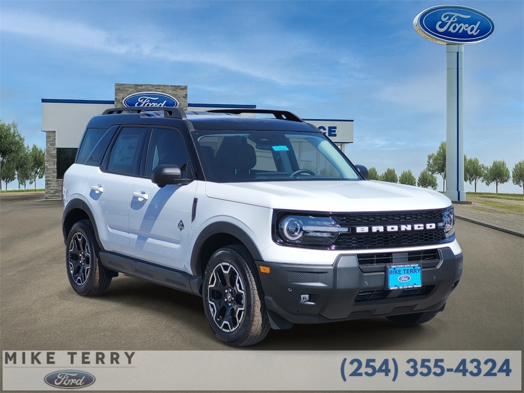 2025 Ford Bronco Sport Outer Banks's photo