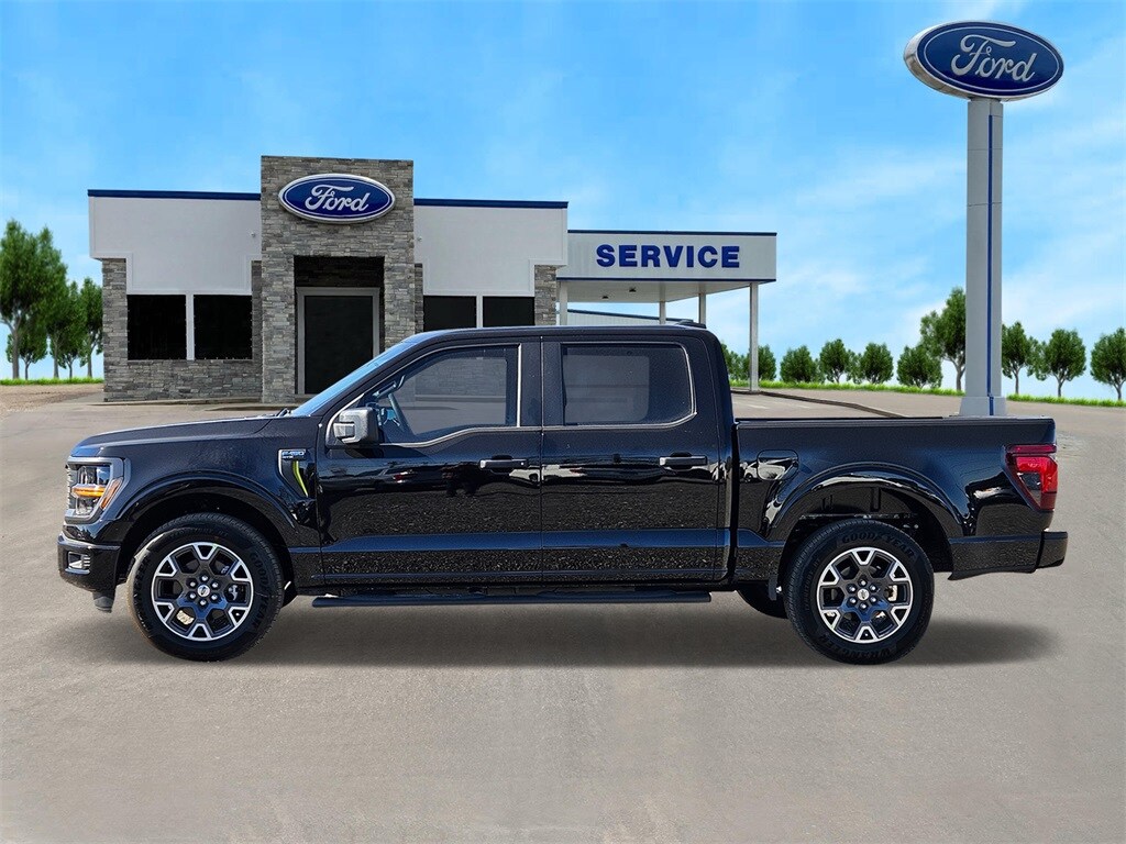 2025 Ford F-150 STX photo 2