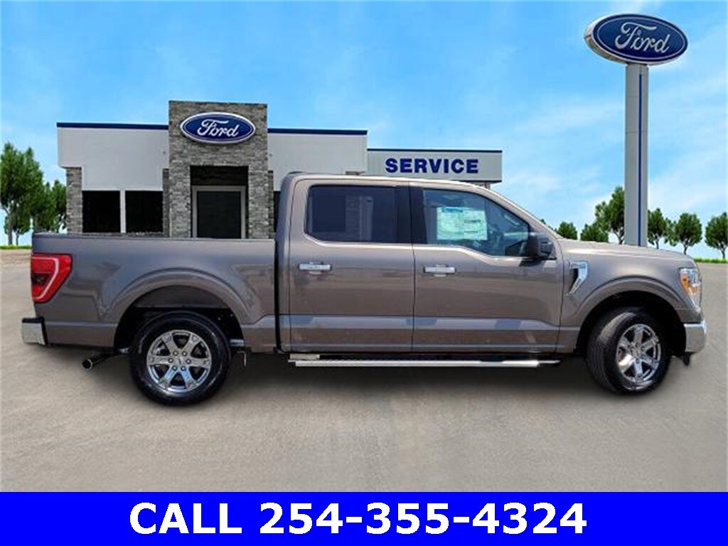 New 2023 Ford F-150 XLT Chrome Appearance Package Truck SuperCrew Cab