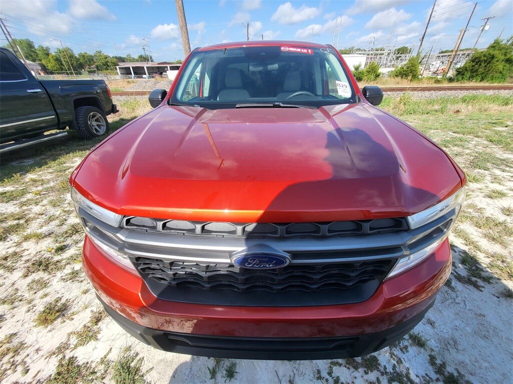 2022 Ford Maverick XLT photo 2