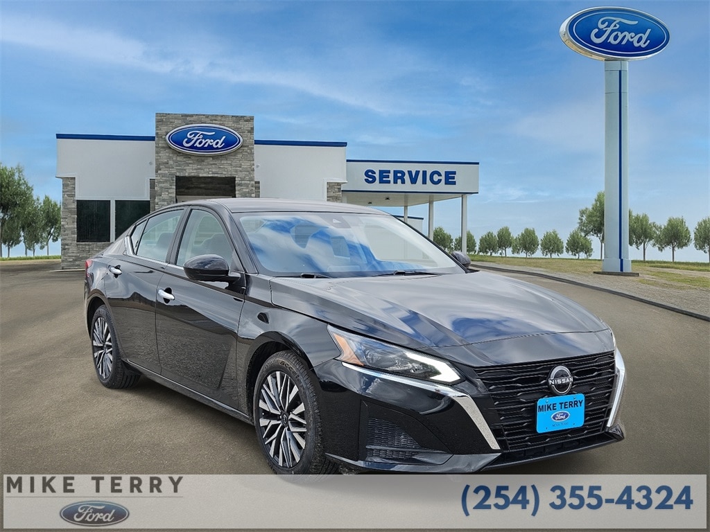 2023 Nissan Altima SV