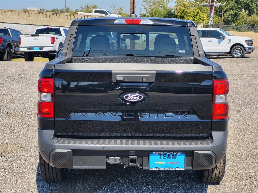 New 2025 Ford Maverick Lariat Truck