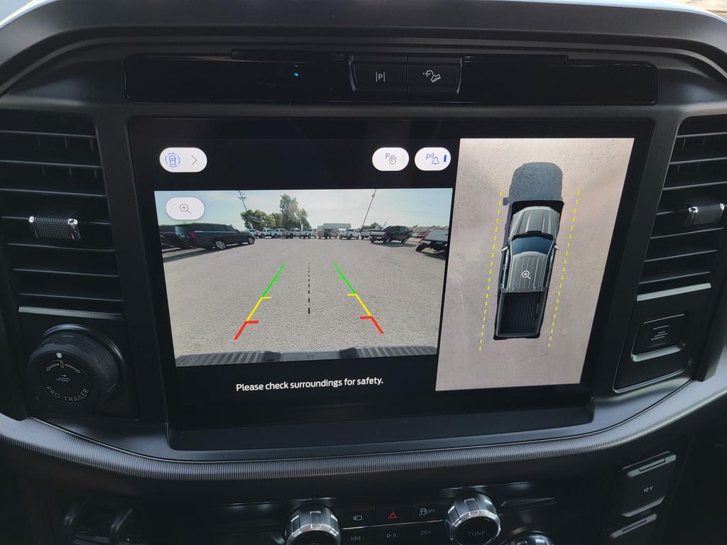 2025 Ford F-150 Lariat - Photo 11