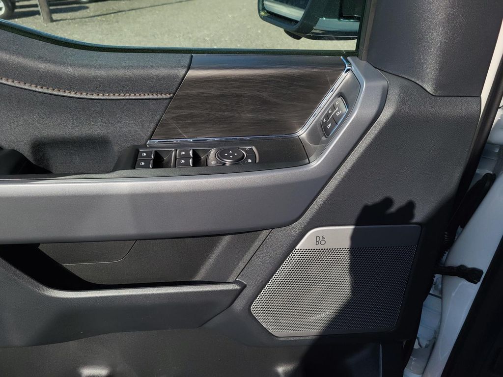 2025 Ford F-150 Lariat - Photo 21