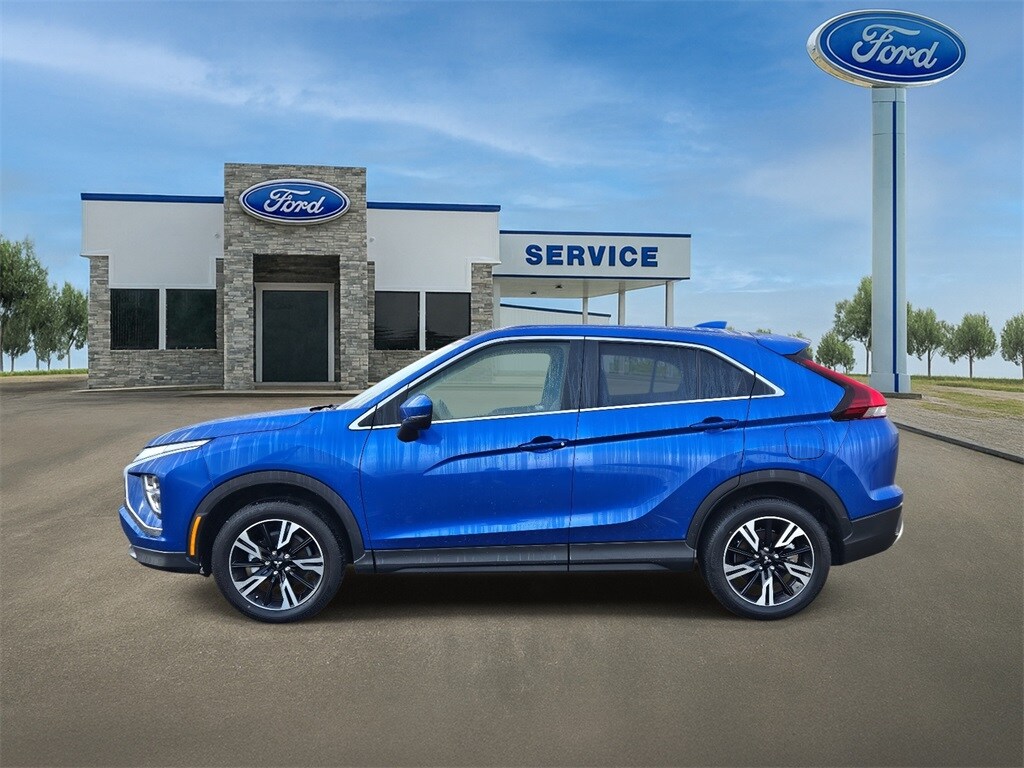 2025 Mitsubishi Eclipse Cross SE photo 2
