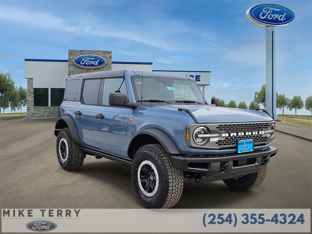 2025 Ford Bronco 4-Door Badlands's photo
