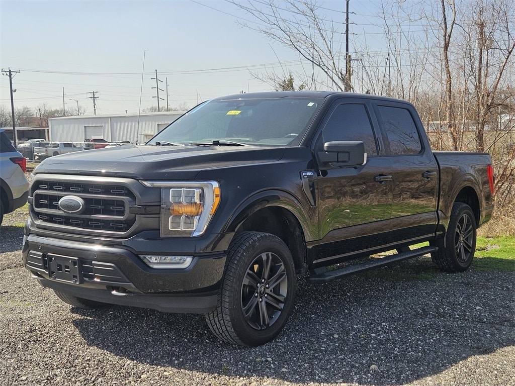 Used 2021 Ford F-150 XLT Truck