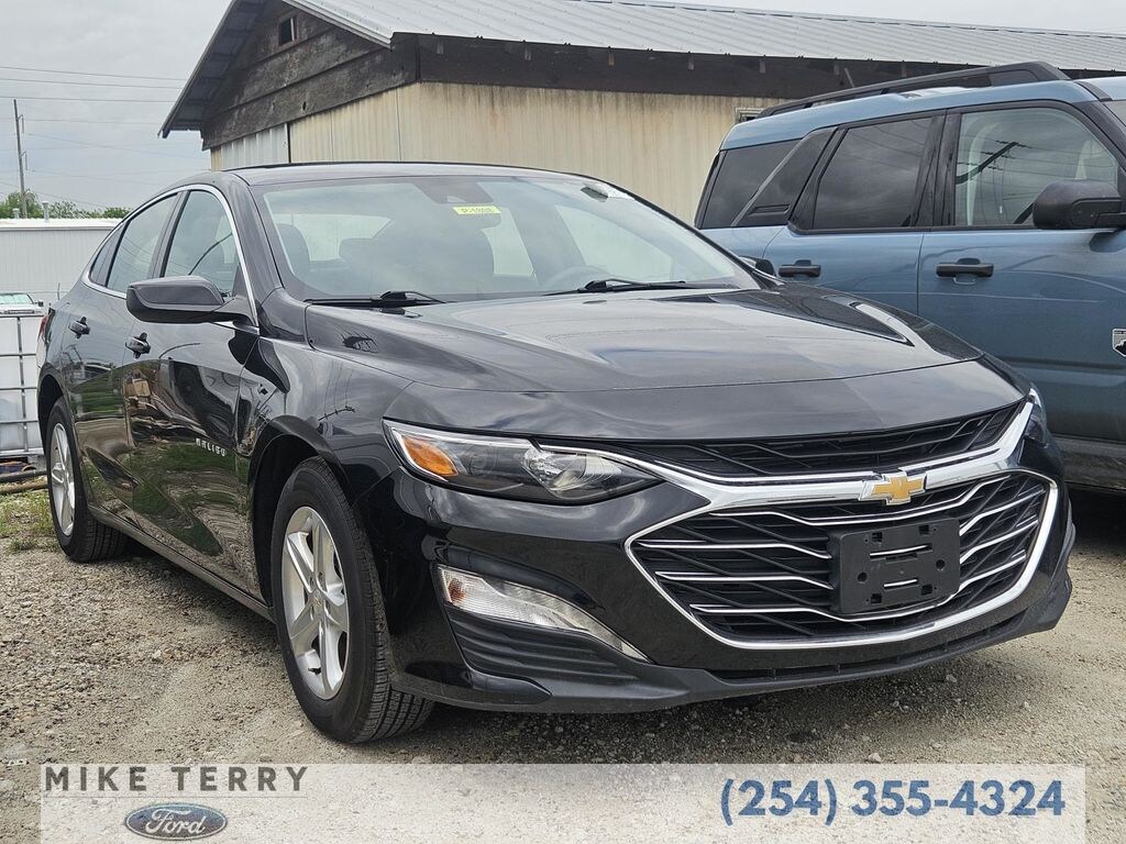 Used 2023 Chevrolet Malibu LT 1LT Sedan