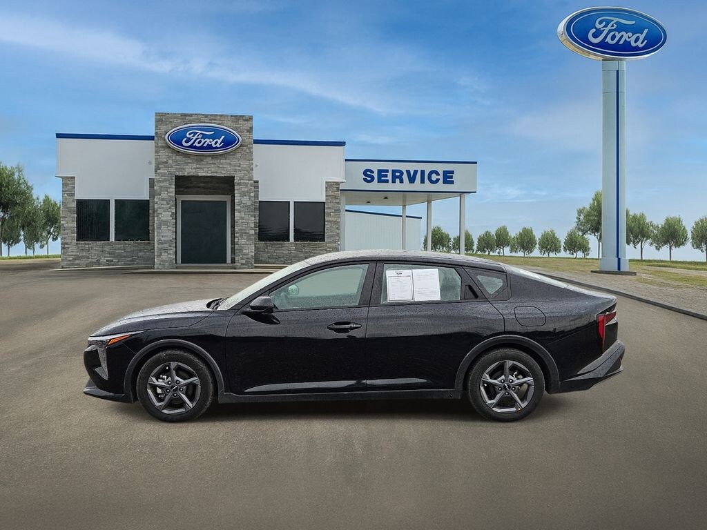 Used 2025 Kia K4 LXS Sedan