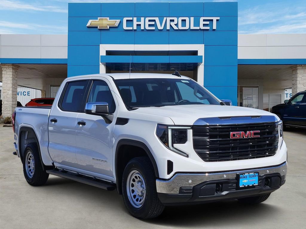 2026 GMC Sierra 4WD Crew Cab Standard Box Pro's photo