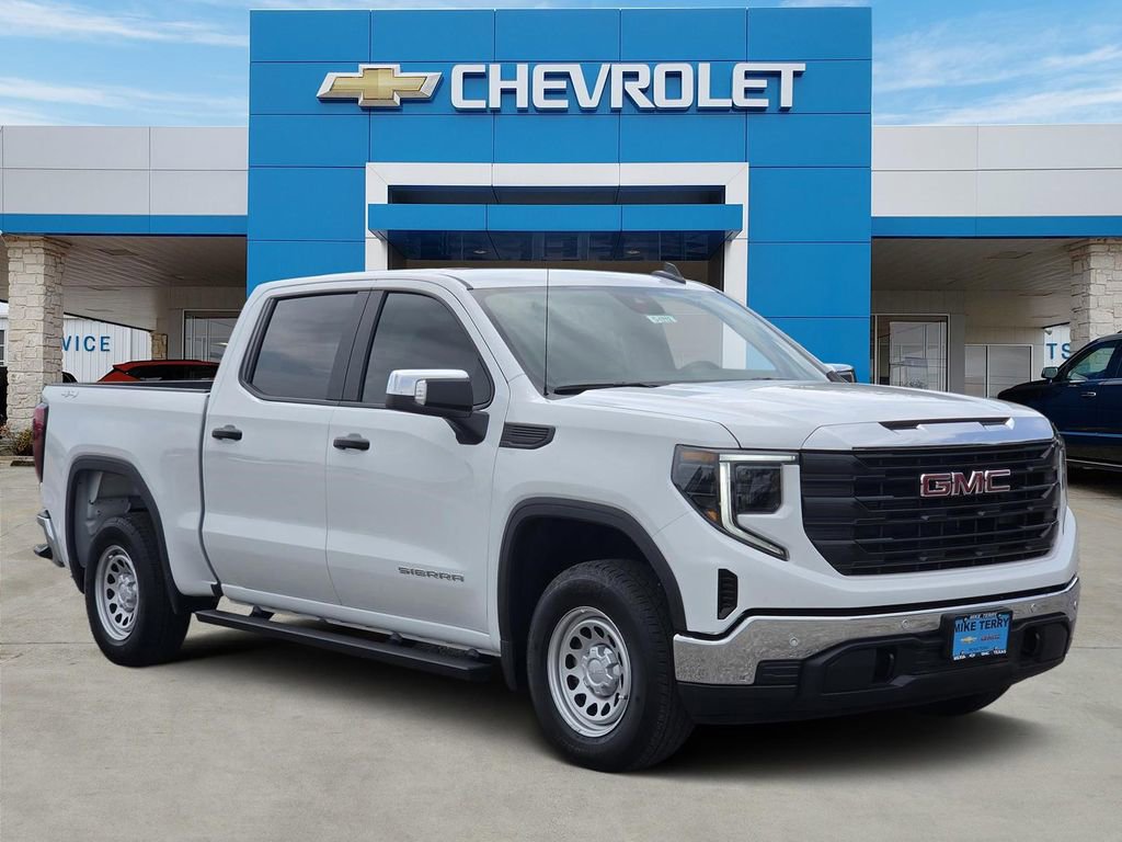 2026 GMC Sierra 4WD Crew Cab Standard Box Pro's photo