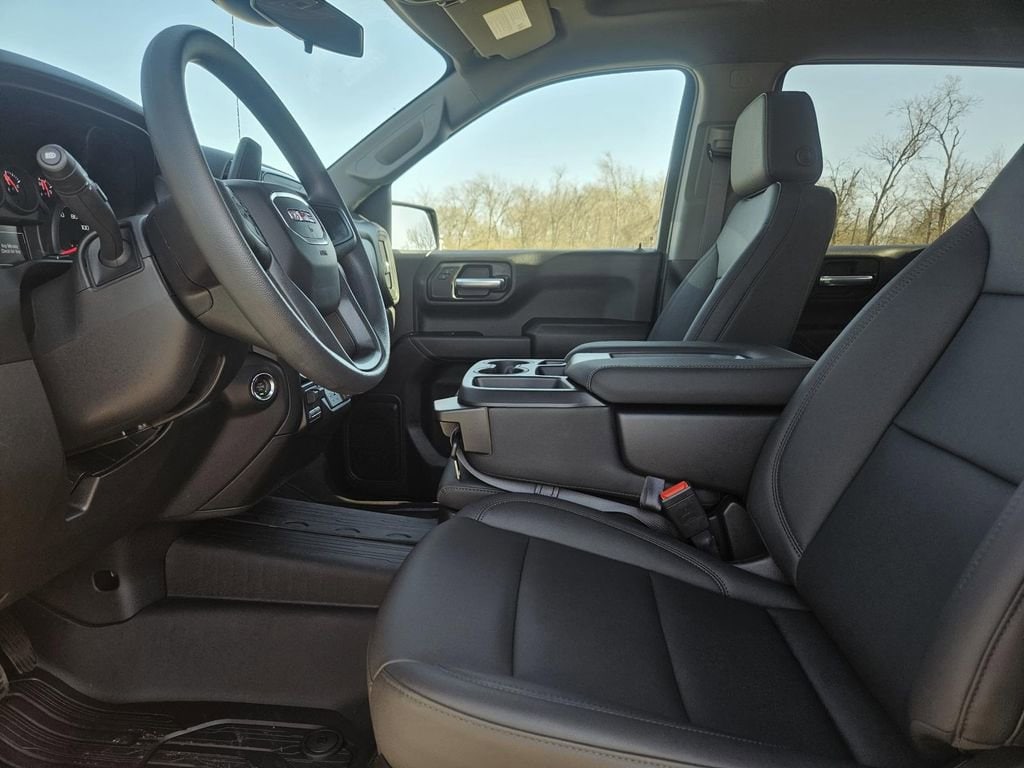2026 GMC Sierra 1500 Pro - Photo 9
