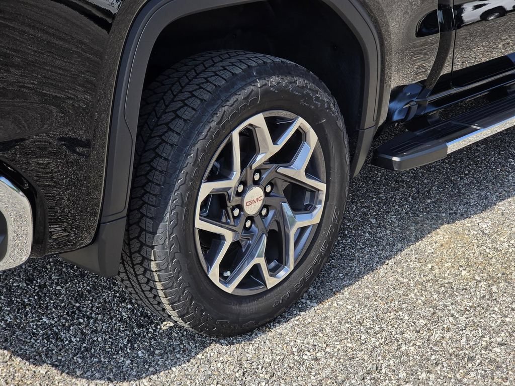 2026 GMC Sierra 1500 SLT - Photo 9