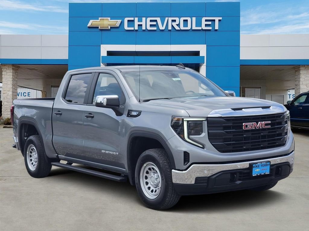 2026 GMC Sierra 4WD Crew Cab Standard Box Pro's photo