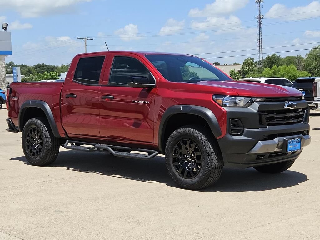 Used 2024 Chevrolet Colorado Trail Boss Truck