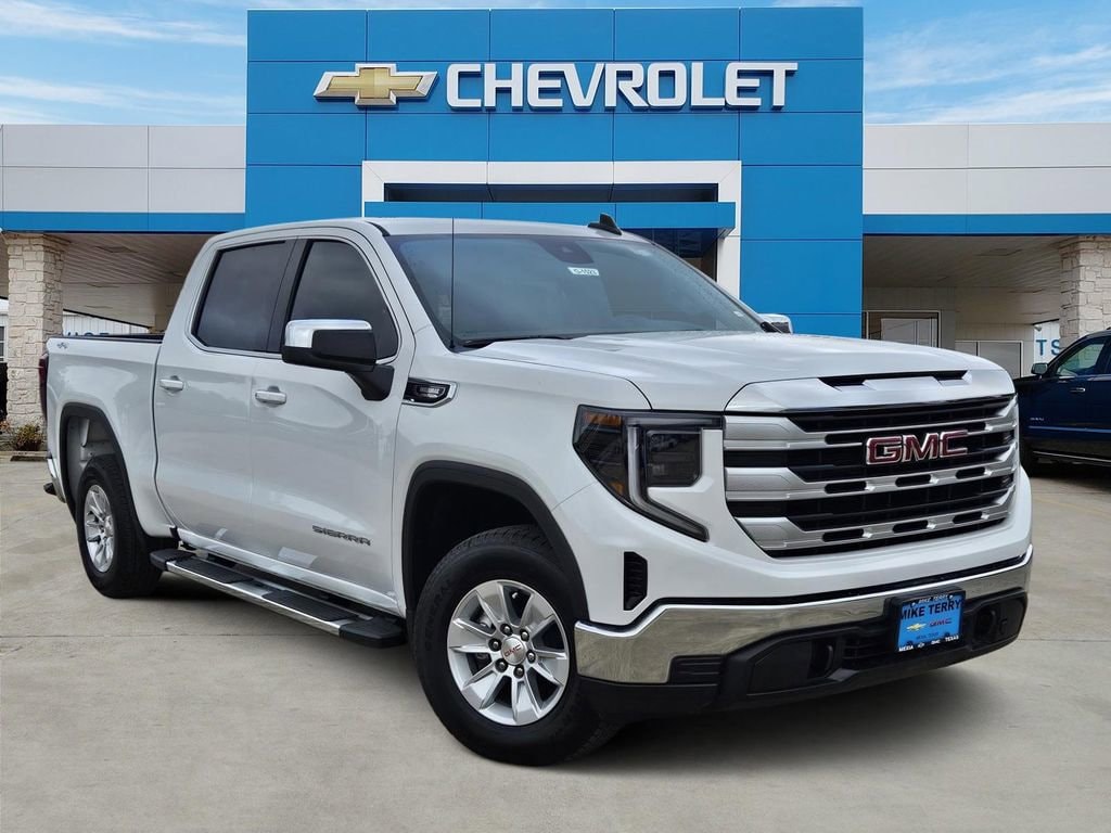 New 2024 GMC Sierra 1500 SLE Truck