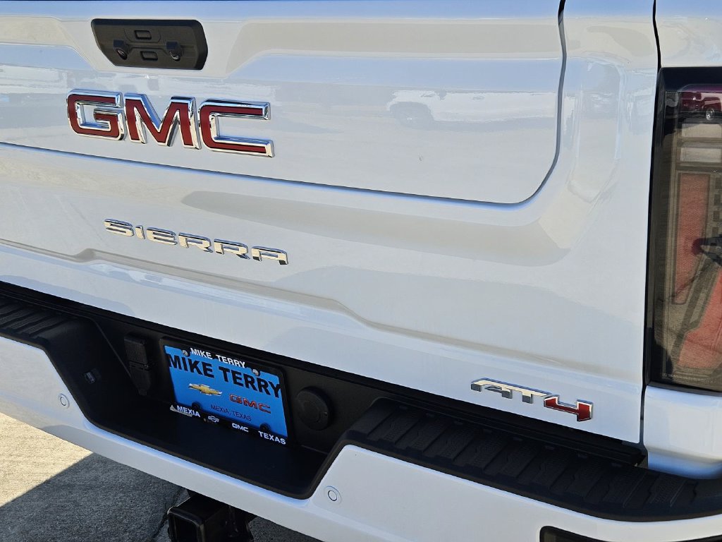 2026 GMC Sierra 2500HD AT4 - Photo 6