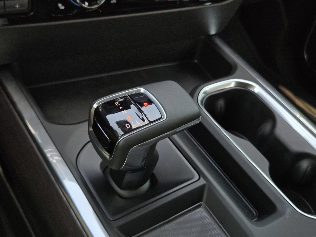 2026 GMC Sierra 1500 SLT - Photo 22