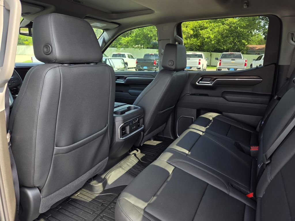 2026 GMC Sierra 1500 SLT - Photo 28