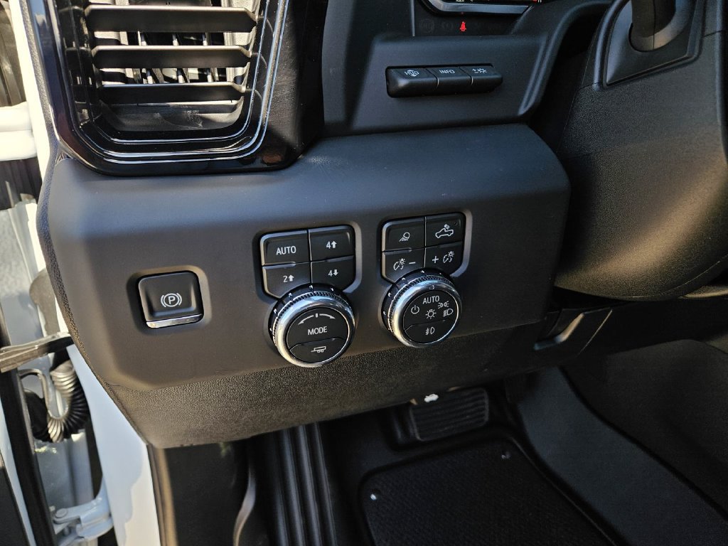 2026 GMC Sierra 2500HD AT4 - Photo 19