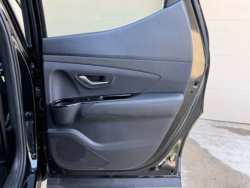 2025 Hyundai Santa Cruz Limited - Photo 22