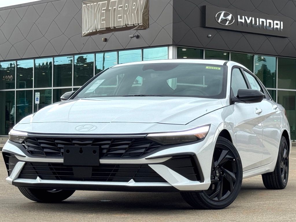 New 2026 Hyundai Elantra SEL Sport
