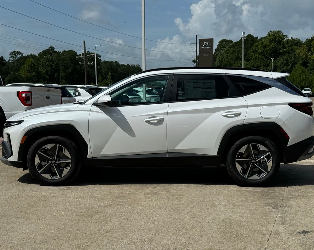 2025 Hyundai Tucson SEL - Photo 11