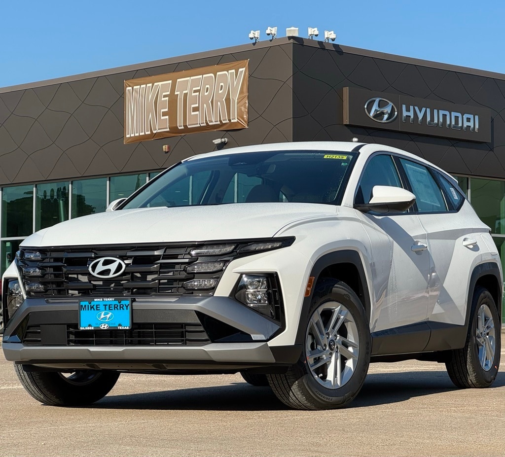 2026 Hyundai Tucson SE's photo