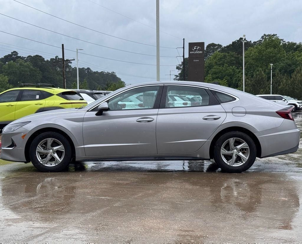 2023 Hyundai Sonata SE - Photo 9